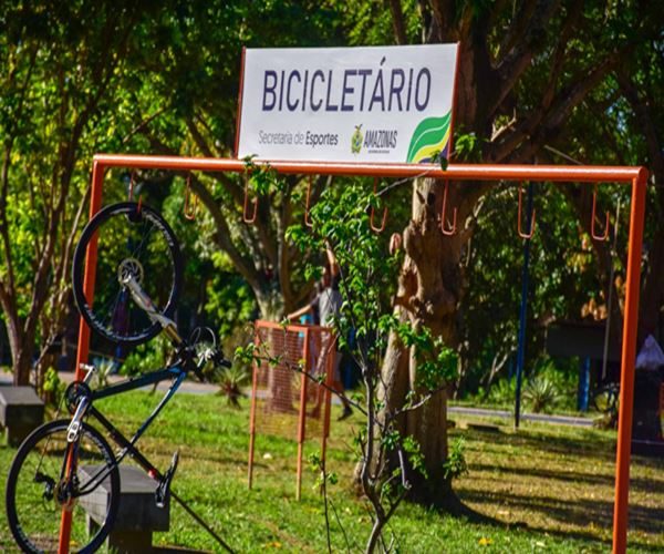 Primeiro bicicletário público do Amazonas é na Vila Olímpica de Manaus